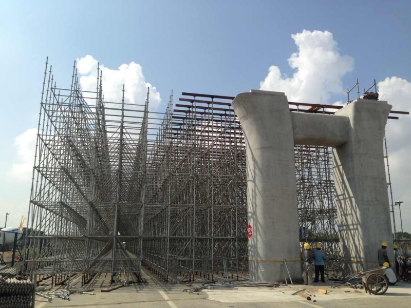 高架橋腳手架，恐高還如此猖狂